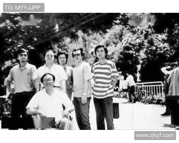 余华心目中的足球偶像与他文学创作的深刻联系探讨